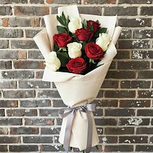 Букет цветов из:  Розы в Казанское