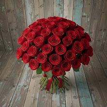 Букет 55 Красных роз Фридом #REPLACE_PRED# Казанское