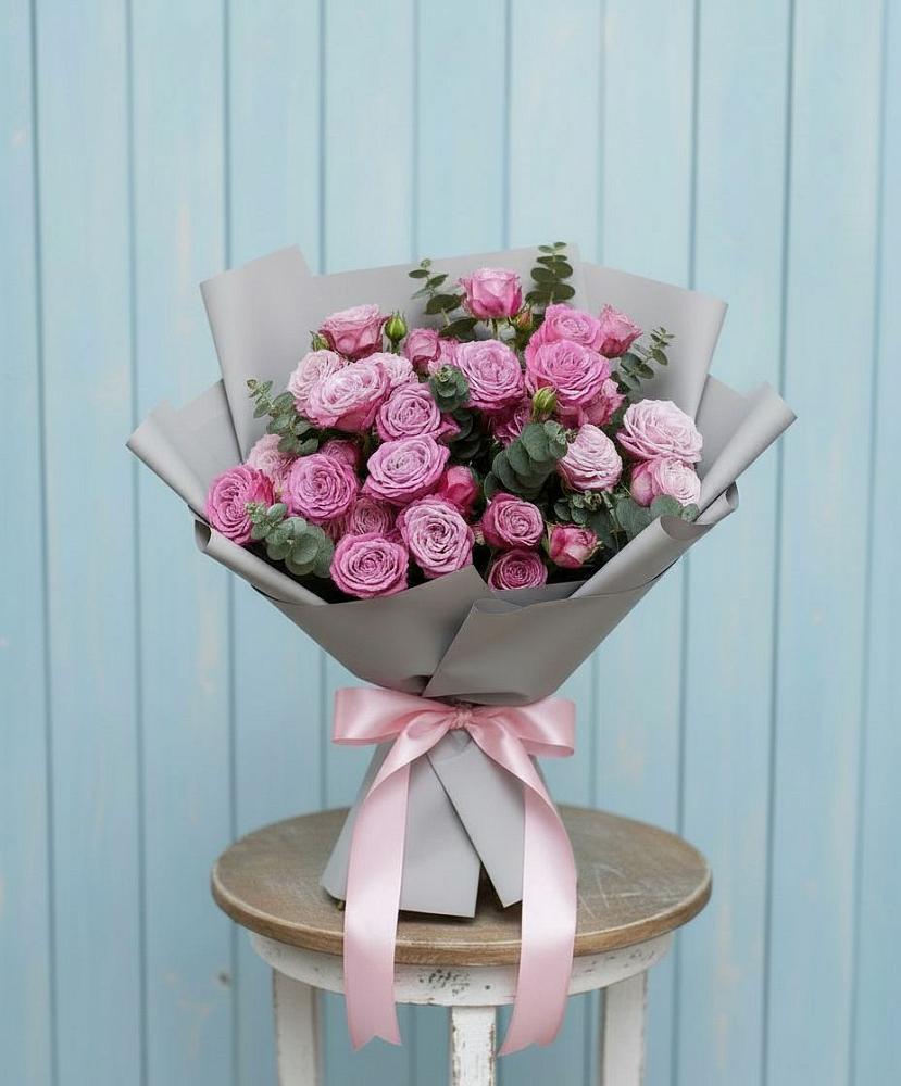 Букет цветов из: Розы в Казанское