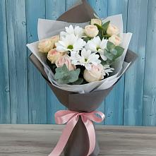 Букет цветов из:  Хризантемы и Розы #REPLACE_PRED# Казанское