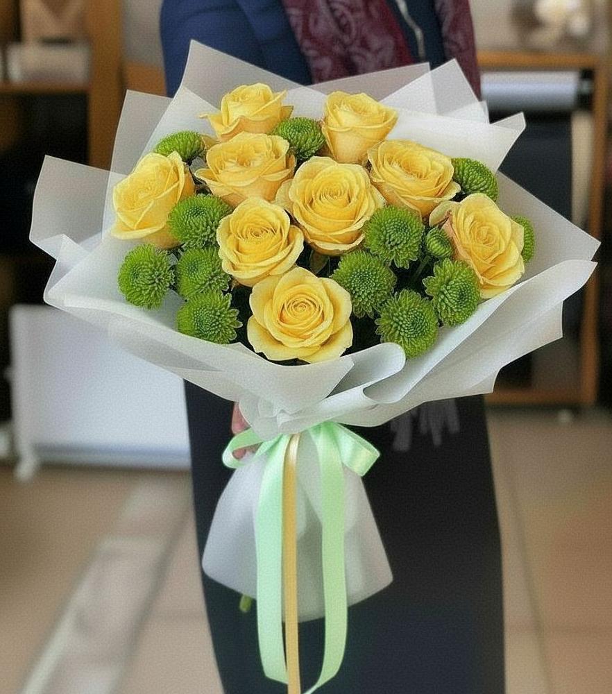 Букет цветов из: Хризантемы и Розы в Казанское