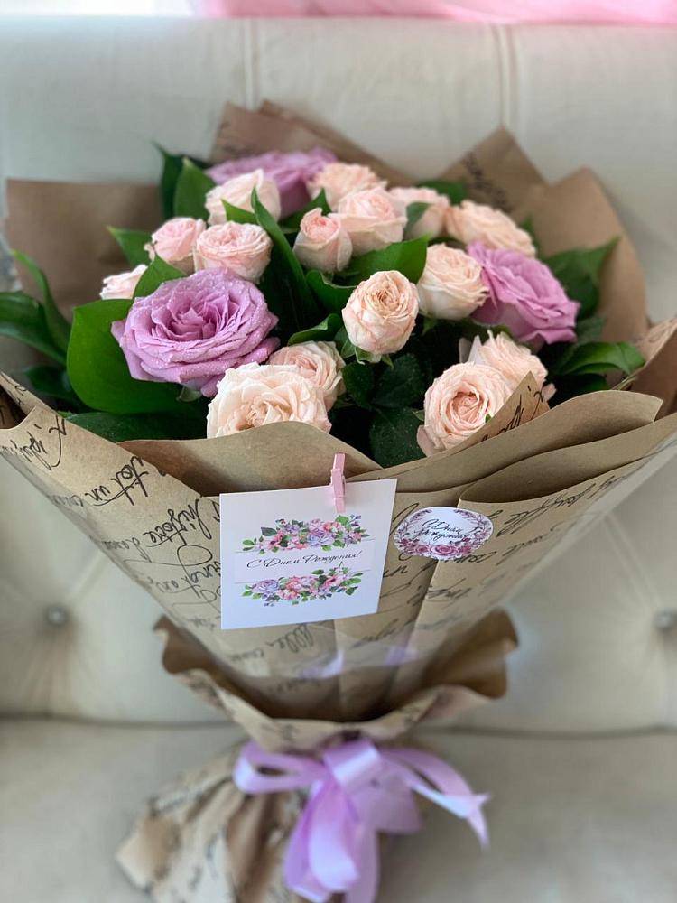 Букет цветов из: Розы в Казанское