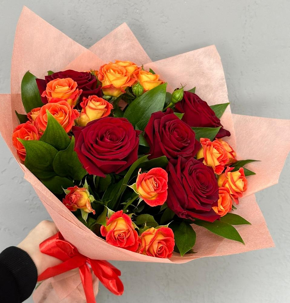 Букет Любовь и восторг в Казанское