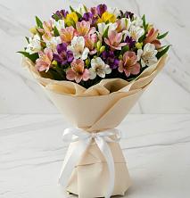 Букет цветов из:  Альстромерии в Казанское