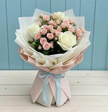Букет цветов из:  Розы в Казанское