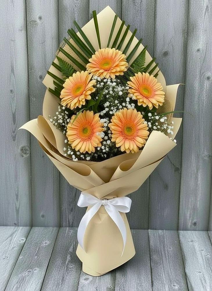 Букет цветов из: Герберы в Казанское