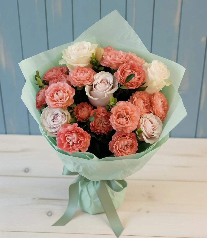 Букет цветов из: Розы в Казанское