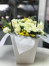 Цветочная композиция из Розы  в Казанское