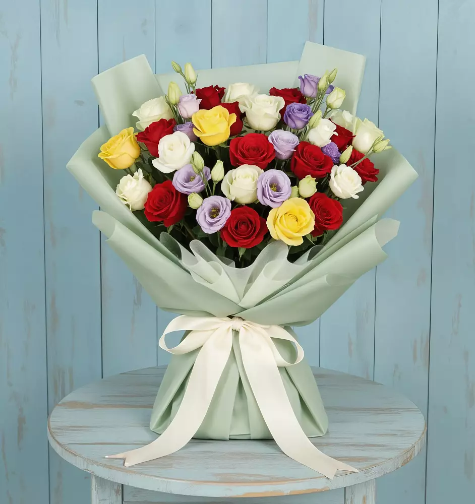 Букет цветов из: Розы в Казанское