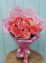 Букет 15 Розовых роз Равель в Казанское