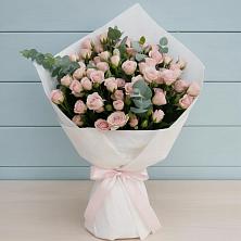 Букет цветов из:  Розы в Казанское