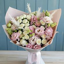 Букет цветов из:  Альстромерии и Розы в Казанское
