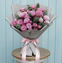 Букет цветов из:  Розы #REPLACE_PRED# Казанское